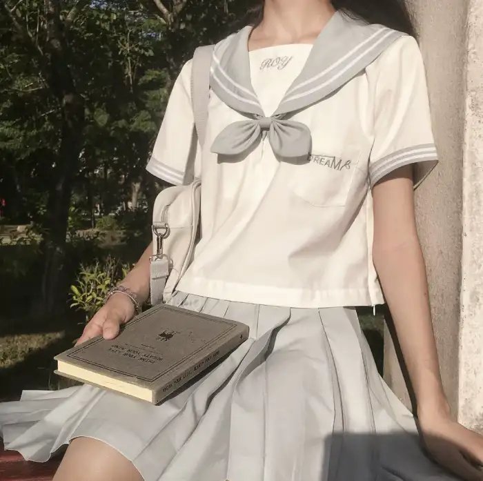 我和相亲对象的错误邂逅